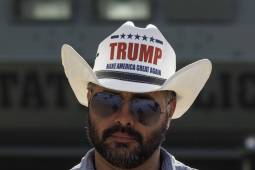 Trump cowboy hat